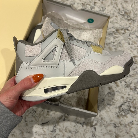 NEW IN BOX Air Jordan 4 Retro SE Craft ‘Photon Dust’ - Picture 6 of 10